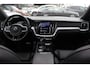 Volvo V60 2.0 T6 Twin Engine AWD R-Design / SOH 86,7% / Panoramadak / Camera / Leder / 19'' / Stuur+Stoelverwarming / DAB / Cruise Control