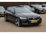 Volvo V60 2.0 T6 Twin Engine AWD R-Design / SOH 86,7% / Panoramadak / Camera / Leder / 19'' / Stuur+Stoelverwarming / DAB / Cruise Control
