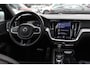 Volvo V60 2.0 T6 Twin Engine AWD R-Design / SOH 86,7% / Panoramadak / Camera / Leder / 19'' / Stuur+Stoelverwarming / DAB / Cruise Control