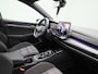 Volkswagen Golf 1.5 eHybrid GTE 272 PK | Panoramadak | 18 Inch Catania | Stoelverwarming | Head-Updisplay | Digital Cockpit Pro | Sfeerverlichting | Keyless Access
