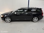 Volvo V70 2.5T R-Design AUTOMAAT / LEER