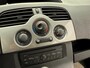 Renault Kangoo 1.6-16V Rolstoelauto - XXL Freedom Bodemverlaging ( 150cm binnen hoogte ) - Rolstoelvervoer - Goed Onderhouden