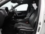 Volvo XC40 T5 Recharge R-Design / Trekhaak / Pano. Dak / Stoel- + stuurwielverwarming / 360 camera / Harman Kardon Audio / Elek. verstelbare stoelen / Pilot Assist