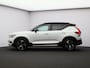 Volvo XC40 T5 Recharge R-Design / Trekhaak / Pano. Dak / Stoel- + stuurwielverwarming / 360 camera / Harman Kardon Audio / Elek. verstelbare stoelen / Pilot Assist