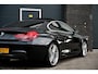 BMW 6-Serie 640i | M-PAKKET | VOL OPTIES | CARBON SCHWARZ | 2E EIGENAAR | PANO, ACC, HUD, ADAPTIVE DRIVE