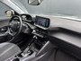 Peugeot e-2008 EV Allure 50 kWh 1e EIGENAAR METALLIC VIRTUAL COCKPIT ADAPT CRUISE CAMERA HALF LEER LED NAVI ECC