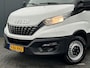 IVECO Daily 35S14V 2.3 136 PK / L2H2 / 30.452 KM !! / 3.500 KG AHG / 270 A DEUREN / TREKHAAK / AIRCO / BLUETOOTH / 3-ZITS