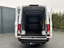 IVECO Daily 35S14V 2.3 136 PK / L2H2 / 30.452 KM !! / 3.500 KG AHG / 270 A DEUREN / TREKHAAK / AIRCO / BLUETOOTH / 3-ZITS