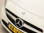 Mercedes-Benz CLA Shooting Brake 180 Prestige Sport Automaat (NAVIGATIE, MEMORY SEATS, LEDER, STOELVERWARMING, GETINT GLAS, PARKEERSENSOREN, CRUISE, LED KOPLAMPEN, NIEUWE APK, NIEUWSTAAT)