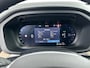 Volvo XC60 T8 Recharge Ultra Dark | 20" | Luchtvering | Trekhaak | Panoramadak | Head-up | Harman Kardon | Elektr. verst. Stoelen | Full LED
