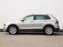 Volkswagen Tiguan 1.5 TSI Comfortline Business 130 pk | LED | Wegkl. Trekhaak | Stoelverwarming | Spiegelpakket | Adaptieve cruise control | 18 inch Velgen