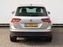 Volkswagen Tiguan 1.5 TSI Comfortline Business 130 pk | LED | Wegkl. Trekhaak | Stoelverwarming | Spiegelpakket | Adaptieve cruise control | 18 inch Velgen