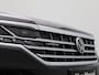 Volkswagen Touareg Atmosphere 3.0 TSi eHybrid 4MOTION 381 PK | R-line | Automaat | Navigatie | Panoramadak | 360 Camera | Adaptive Cruise Control | Softclose | Head-up display | Stoelverwarming | Lichtmetalen velgen | Privacy glass |