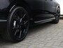 Volkswagen Golf 8.5 R 2.0 TSI 4Motion 335PK | Black Edition | Panoramadak | Harman/Kardon | DCC + Nurburgring Mode | Navigatie | Stoel- en Stuurverwarming |