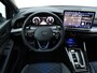 Volkswagen Golf 8.5 R 2.0 TSI 4Motion 335PK | Black Edition | Panoramadak | Harman/Kardon | DCC + Nurburgring Mode | Navigatie | Stoel- en Stuurverwarming |