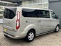 Ford Transit Custom 310 2.2 TDCI L2H1 Limited DC Airco Cruise control Trekhaak 2800kg trekgewicht 6-Persoons Stoelverwarming Bluetooth handsfree Parkeersensoren voor en achter Schuifdeur links en rechts 1e eigenaar Euro 5