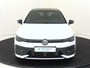 Volkswagen Golf 1.5 eHybrid GTE | SoH 99% | Panoramadak | 360 camera | Head-up display | Adaptieve cruise control | 3-zone airco | LED matrix verlichting | CarPlay | Stoel- en stuurwielverwarming |