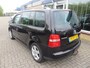Volkswagen Touran 2.0-16V FSI Highline /7P/CRUISE/NWE APK/GARANTIE