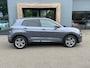 Volkswagen T-Cross 1.5 TSI 150pk DSG 2x R-Line | Camera | Virtual cockpit | Carplay | Navi | Rijklaar incl. 1 jaar Bovag garantie