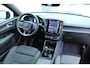 Volvo XC40 Recharge Core 70 kWh | Achteruitrijcamera | Google Services | Stoelverwarming voorzijde | Stuurwiel verwarming | Semi elektrische trekhaak | Warmtepomp
