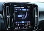 Volvo XC40 Recharge Core 70 kWh | Achteruitrijcamera | Google Services | Stoelverwarming voorzijde | Stuurwiel verwarming | Semi elektrische trekhaak | Warmtepomp