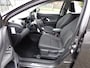 Toyota Yaris 1.5 Hybrid Dynamic , Navi,Camera,Adaptive Cruise,etc,etc