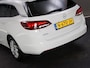 Opel Astra Sports Tourer 1.2 Business Elegance (APPLE CARPLAY/ANDROID AUTO, PARKEERSENSOREN VOOR EN ACHTER, CRUISE CONTROL, NAP)