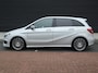Mercedes-Benz B-klasse 180 AMG Night Edition Plus | Clima | Cruise | Multimedia/Navi | Schuifkantel | Memory | PDC + Camera |