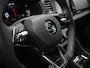 Skoda Karoq 1.5 TSI ACT 150pk Sportline Navigatie Trekhaak Camera Keyless Stoelverwarming 37 voorruit word vervangen
