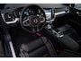 Volvo V60 2.0 T6 Plug-in hybrid AWD Plus Dark | Sport Stoelen | Harman/Kardon Audio | Stoel & Stuurverwarming | Verwarmbare voorruit | 360 Camera |