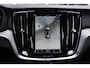 Volvo V60 2.0 T6 Plug-in hybrid AWD Plus Dark | Sport Stoelen | Harman/Kardon Audio | Stoel & Stuurverwarming | Verwarmbare voorruit | 360 Camera |