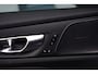 Volvo V60 2.0 T6 Plug-in hybrid AWD Plus Dark | Sport Stoelen | Harman/Kardon Audio | Stoel & Stuurverwarming | Verwarmbare voorruit | 360 Camera |