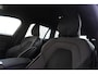 Volvo V60 2.0 T6 Plug-in hybrid AWD Plus Dark | Sport Stoelen | Harman/Kardon Audio | Stoel & Stuurverwarming | Verwarmbare voorruit | 360 Camera |