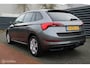Skoda Scala 1.0 TSI 110 PK Ambition, WEgklapbare Trekhaak, Full Led, Cruise, Airco, App connect, Pdc, Donker glas,