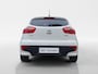 Kia Rio 1.2 CVVT DynamicLine | Navigatie | Camera | Lichtmetalen velgen 17inch | Airco | Cruise control | Getinte ramen achter |