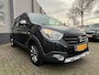 Dacia Lodgy 1.2 TCe Stepway 116PK 7Pers,Navi,Airco,Cruise,Isofix,Bluetooth,ElektrRamen+Spiegels,Lmv,Dakrail,Usb,Multi-Stuur.