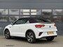 Volkswagen T-Roc Cabrio 1.5 TSI R-LINE I AUTOMAAT I P-CAMERA I LEDEREN BEKLEDING I STOELVERWARMING I UNIEKE STAND