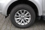 Mitsubishi L200 2.4 DI-D CLUB CAB INTENCE 4WD VAN
