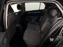 Volkswagen Golf 1.5 TSI Life Edition Clima, Apple carplay, Parkeersensoren, Stoelverwarming, Sfeerverlichting, Led, Keyless start, 2 jaar garantie