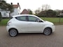 Lancia Ypsilon 0.9 TwinAir Platinum magic parking, parelmoerlak!