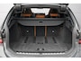 BMW 3-Serie Touring 330i M-Sport M-Stoelen Pano HiFi HUD Camera