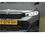 BMW 3-Serie Touring 330i M-Sport M-Stoelen Pano HiFi HUD Camera