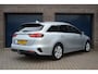 Kia Ceed Sportswagon 1.0 T-GDi DynamicLine | Trekhaak | Camera | Carplay/Android Auto | LED | Privacy glas