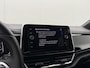 Volkswagen T-Roc 1.5 TSI R-Line | Trekhaak | Adaptive Cruise | Camera | Stoelverw. | CarPlay |