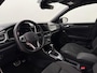 Volkswagen T-Roc 1.5 TSI R-Line | Trekhaak | Adaptive Cruise | Camera | Stoelverw. | CarPlay |
