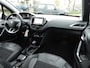 Peugeot 2008 1.2 PureTech Allure Automaat PANODAK, TREKH, NAVI, CLIMA, CRUISE, 1e EIG!!