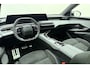 Peugeot e-5008 GT Avantage 73 kWh 100% | Bekleding Alcantara®/kunstleder | Panoramisch schuifdak Pack | Seat Pack Comfort | 360 vision & Drive Assist Plus Pack (GT) | Nieuw uit voorraad