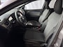 Renault Captur 1.3 MILD HYBRID 160 TECHNO CAMERA 18''LMV STOEL/STUUR .VERW PURE VISION LED 10'' R-LINK NAVI 2025 EDC-automaat (Efficiënt Dual Clutch) 7 Versnellingen 1200KG Trekgewicht