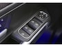 Mercedes-Benz EQB Business Line 7Pers Camera Dodehoek