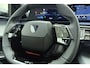 Peugeot e-5008 GT Avantage 73 kWh 100% Elektrisch | Panoramisch schuifdak Pack | 360 vision & Drive Assist Plus Pack (GT) | Warmtepomp | Mistral Executive Interior (GT) | Demo